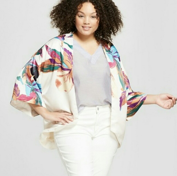 Floral Print Kimono - Picture 4 of 4